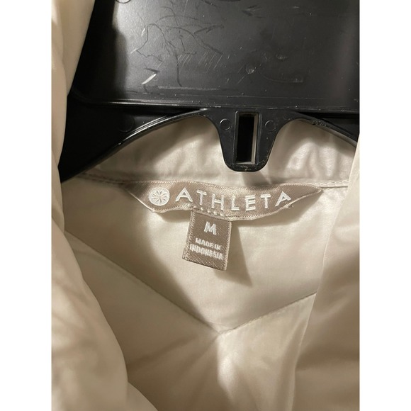 Athleta Puffer Vest Beige Quilted Full Zip Mock Neck Women's Size M - Picture 3 of 5